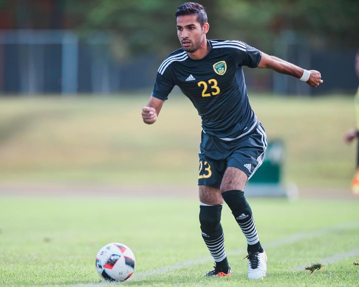 Ajay Khabra, Winner of the President's Trophy and Golden Bears' MVP