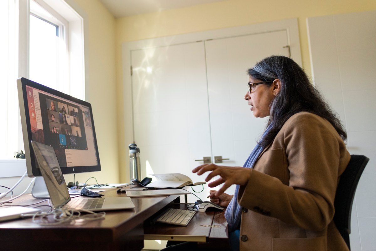 Lara Mahal, professor in the Department of Chemistry, Canada Excellence Research Chair in Glycomics, and Associate Director of Clinical Partnerships for GlycoNet, hosts a webinar on glycomics research.